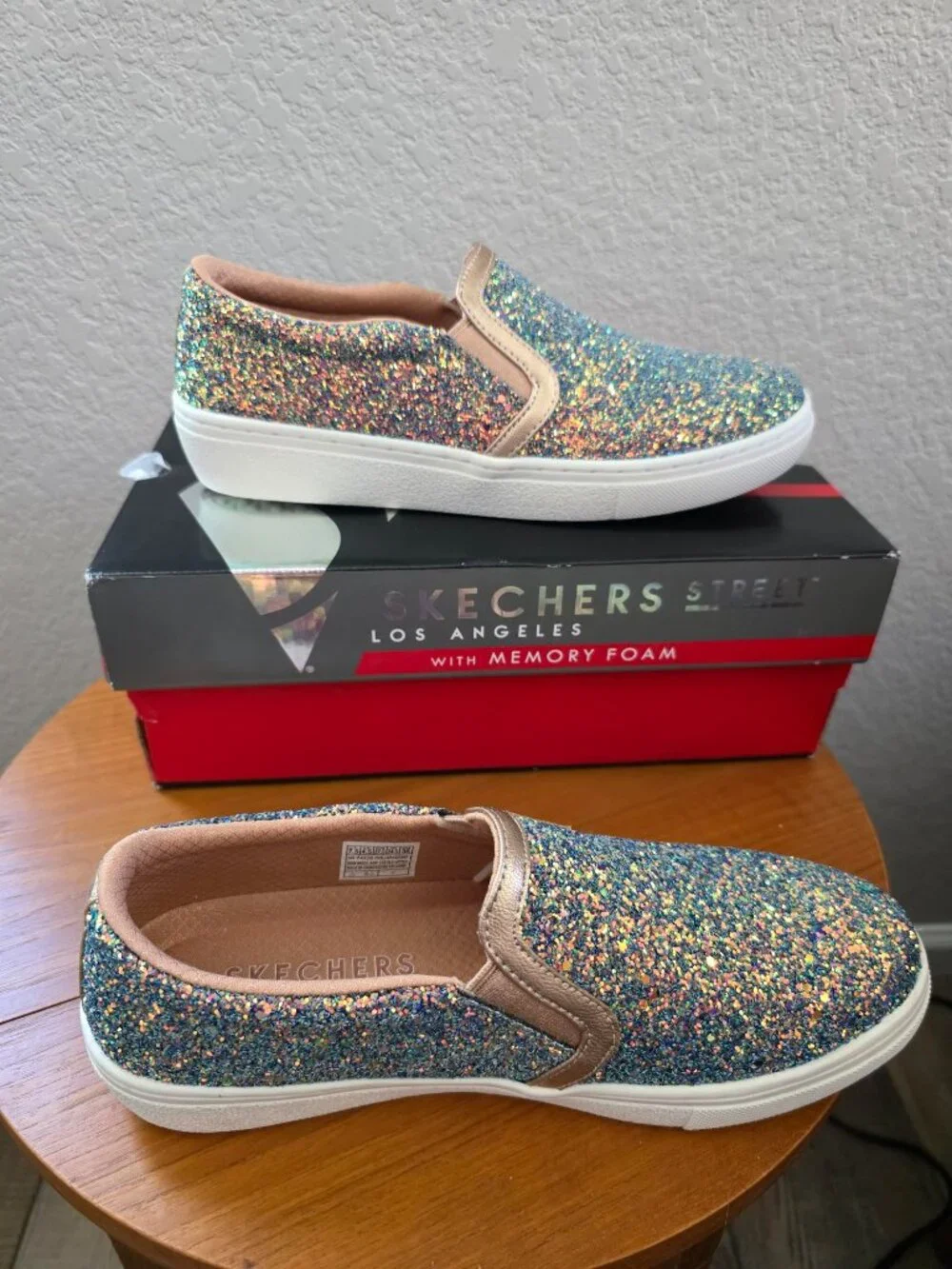 Skechers Street Los Angeles Goldie – Glitz & Bitz Slip-On Sneakers - Picture 3 of 9